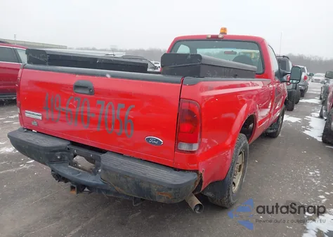 2005 Ford F-250 Xl/Xlt z USA, uszkodzony, nr VIN 1FTNF20525EC97584